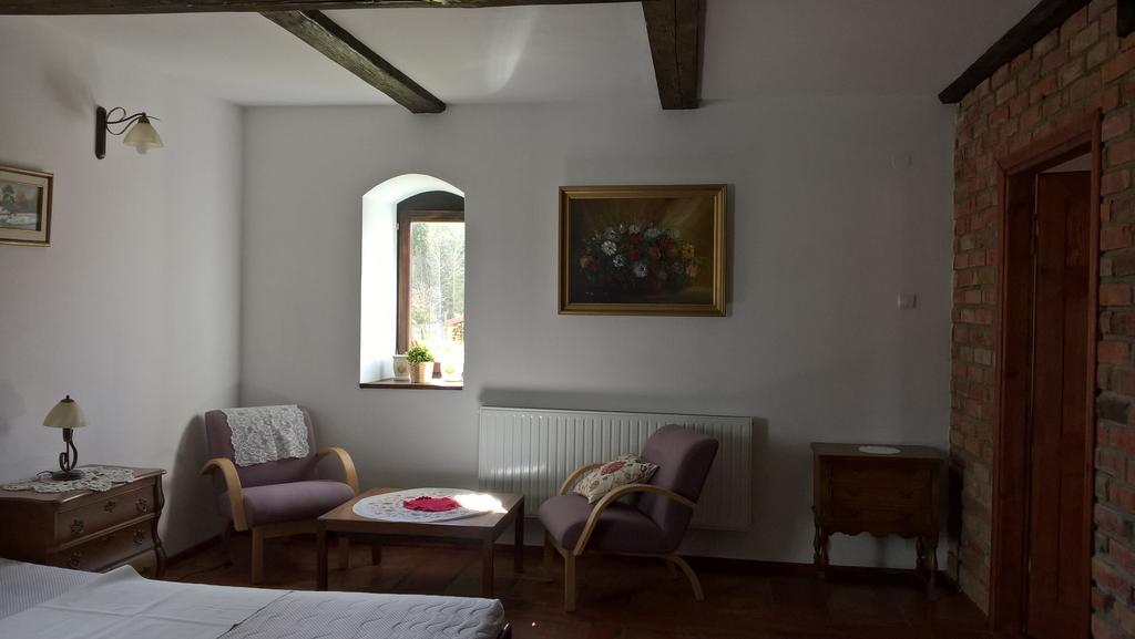 Jablkowo-Na Skraju Puszczy Boreckiej Sniadania W Cenie Jablonowo Buitenkant foto